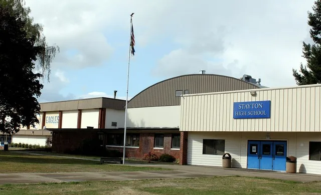 w:Stayton High School main entrance in w:Stayton, Oregon .