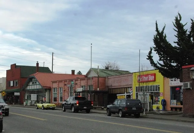 Downtown w:Tigard, Oregon , Main Street