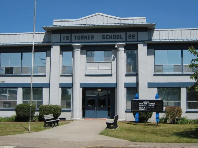 School in Turner, Oregon built in 1922. Originally for grades 1-12, currently serving as an elementary school. History from Cascade School District