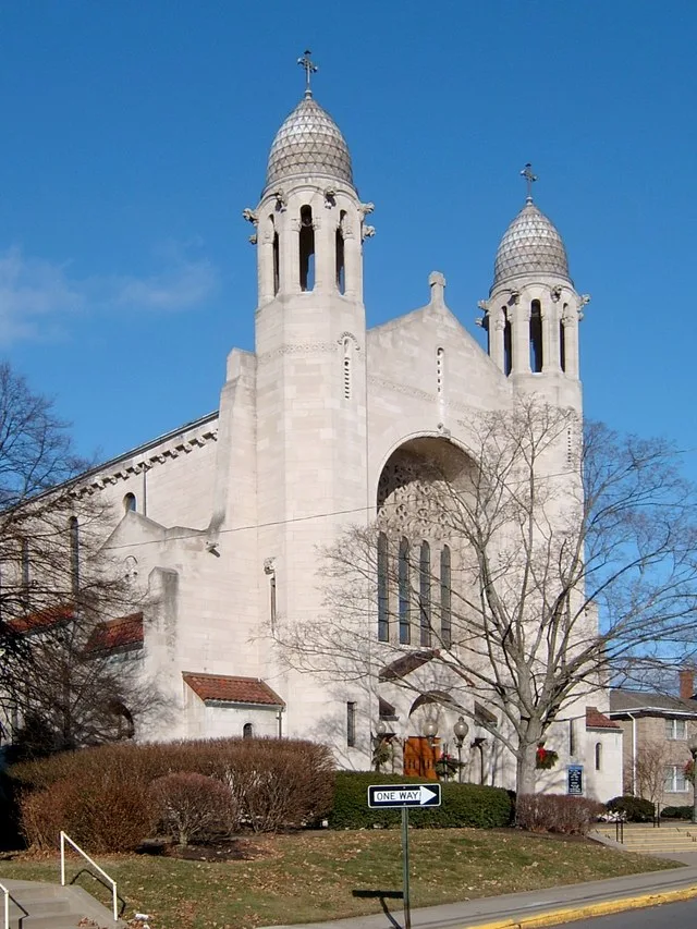 Church of the Assumption (architect Leo McMullen), Bellevue