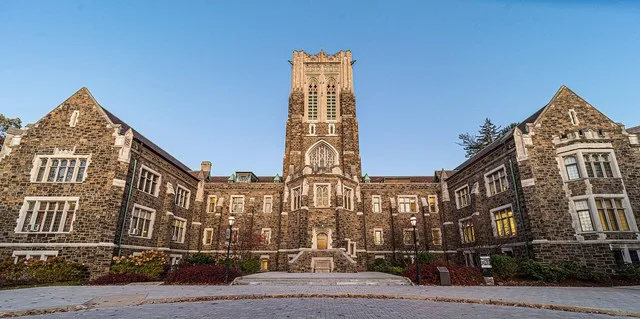 Lehigh University Alumni Memorial Building
