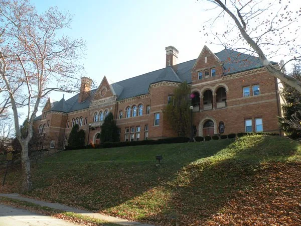 Picture of the Carnegie Library of Homestead , which is located at 510 East 10th Avenue in the Homestead Historic District in Munhall, Pennsylvania , on November 8, 2009. The libr...