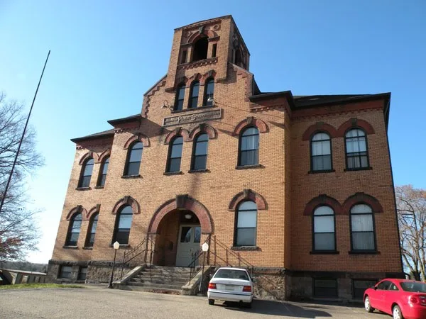 Picture of Oakdale Public School located at the corner of Hastings Avenue and Noblestown Road in Oakdale, Pennsylvania , on November 14, 2009. The Roman numerals on the front of t...