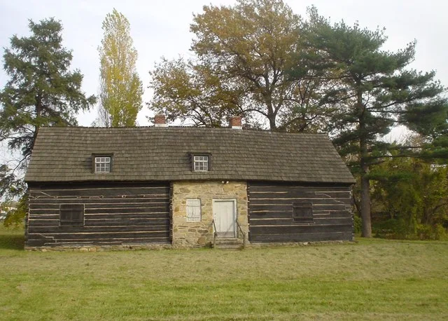 Morton Mortonsen Cabin. On NRHP. 2 separate cabins - the rhs built maybe 1698, the lhs long before (after 1653), then joined by stone walls and re-reoofed.