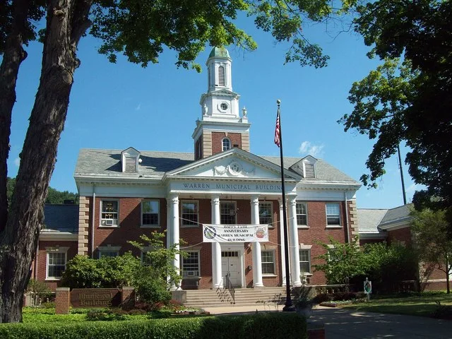 Warren Municipal Building, Warren, PA, July 2012