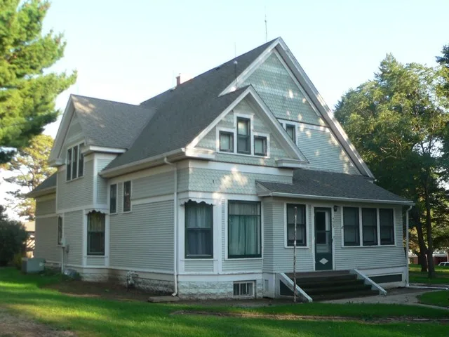 Hyden house, in Alcester, South Dakota; seen from the northwest.