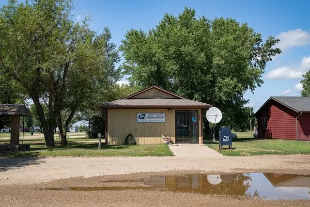 The United States Postal Service post office in Cavour, South Dakota, 57324.
