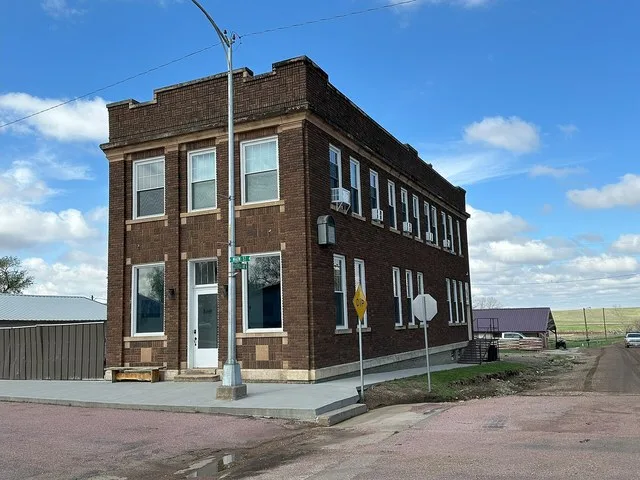 Security State Bank of Dante 1920 commercial structure in restored condition but vacant at time of visit.