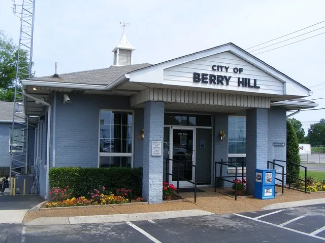 Berry Hill, Tennessee in Nashville, Tennessee .