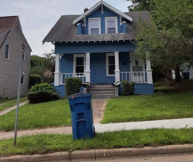 1405 Howard ST, Kalamazoo, MI 49008