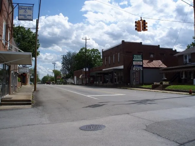 Chapel Hill, TN, street scene