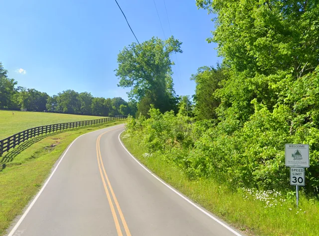 Entering Kingston Springs from Bush Creek Rd.