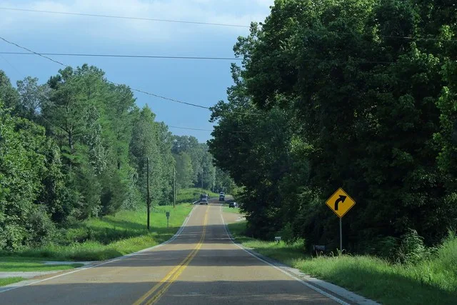 TN18 South Curve Near Medon Tennessee