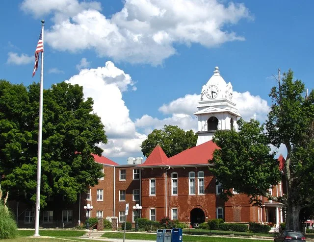 Morgan County Courthouse in Wartburg, Tennessee, United States.