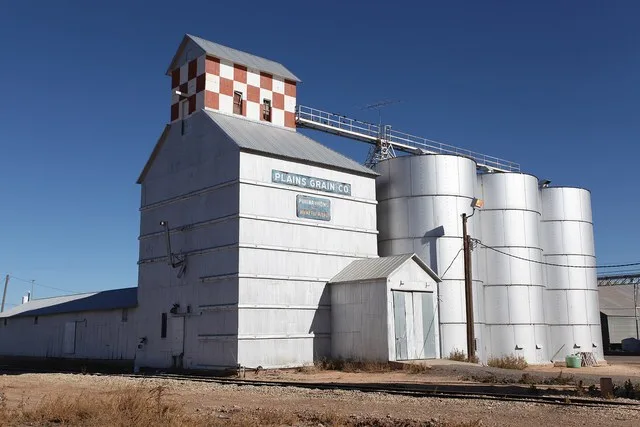 Grain elevator, Plains Grain Company, Abernathy, Texas .