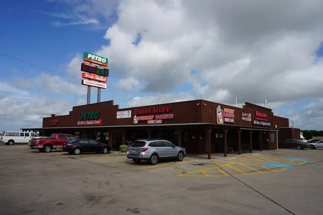 The Petro Stopping Center in Carl's Corner , Texas ( United States ).