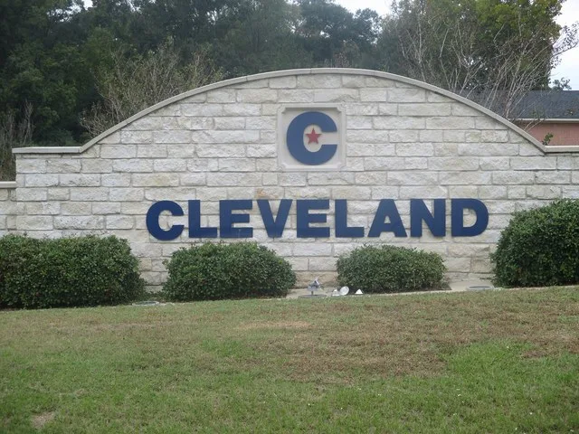 I took photo with Canon camera in Cleveland, TX.