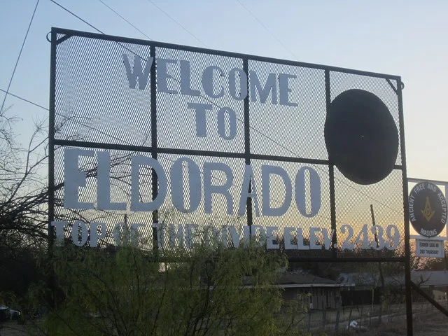 I took photo with Canon camera in Eldorado, TX.