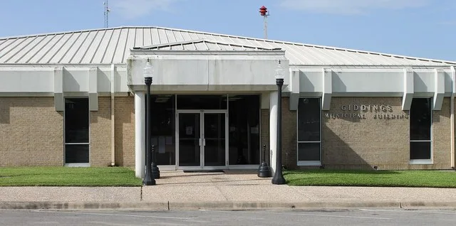 Municipal Building in Giddings, TX