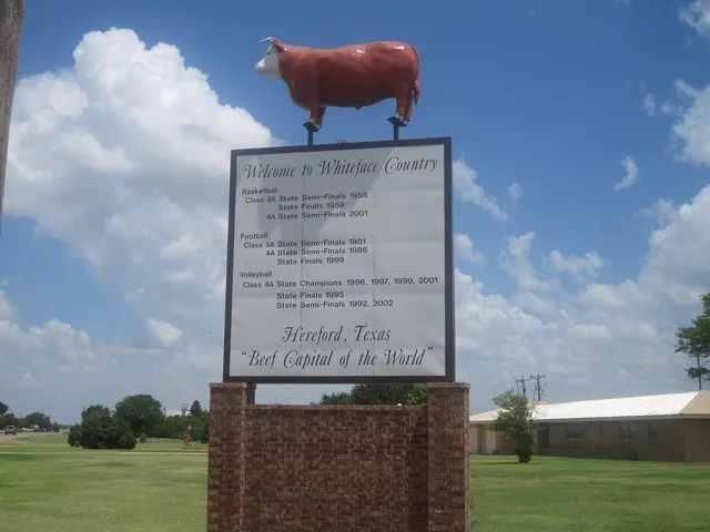 I took photo in Hereford, TX, with Canon camera.