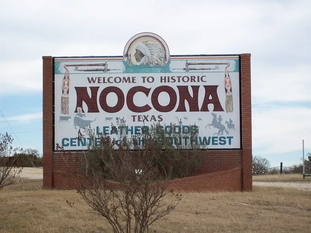 Picture of the Nocona welcome sign