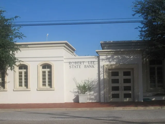 I took photo with Canon camera in Robert Lee, TX.