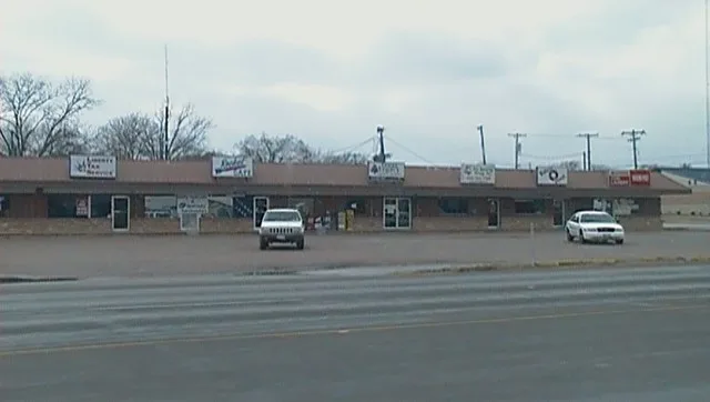 A shopping center in Robinson .