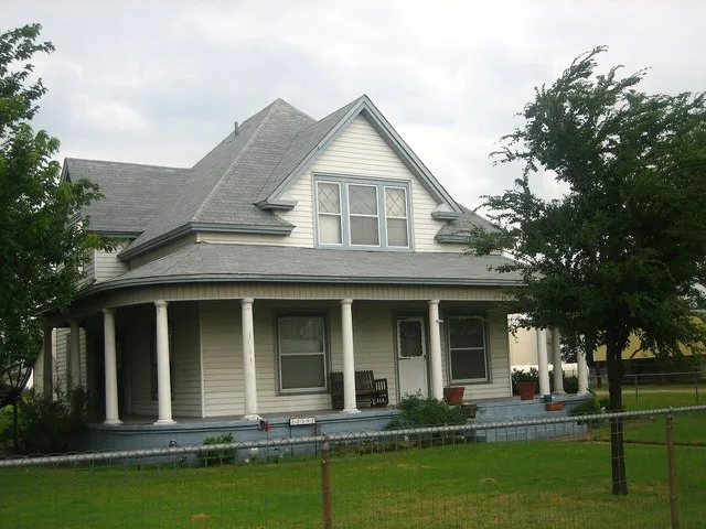 I took photo in July 2008.