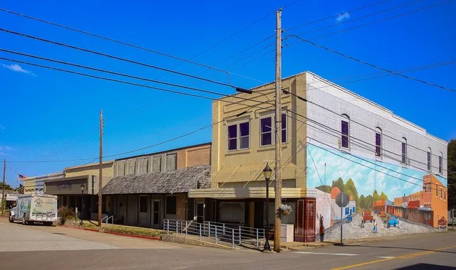 Mural in downtown Trenton, Texas