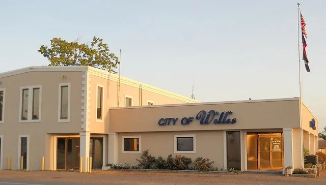City Hall of Willis, Texas, South View 200 North Bell St. Willis, TX 77319