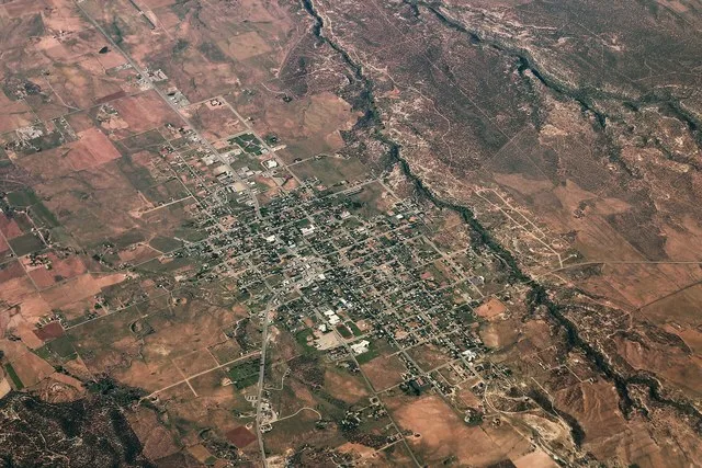 Blanding Utah Aerial (49806542326).jpg