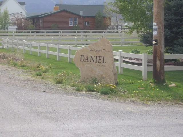 Welcome sign in the town of Daniel , Utah , United States .