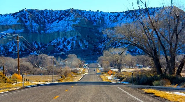 Entrée d'Henrieville, sur l'Utah State Route 12