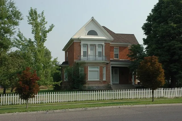 The John E. Lee House, a historic home in Hyde Park , Utah , United States .