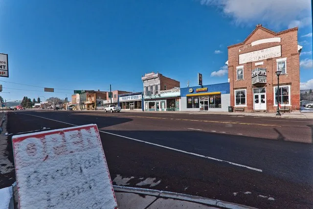 Panguitch street - Utah