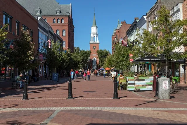 View of the Burlington Marketplace, a blocks-long pedestrians-only shopping and entertainment street in downtown Burlington, Vermont.