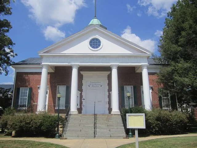 I took photo with Canon camera at Appomattox, Virginia.