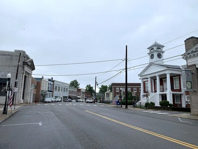 North Main Street in Chatham, Virginia. The Pittsylvania County Courthouse can be seen on the right.