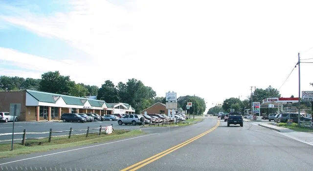 US Route 340 thru Grottoes, Rockingham County, Virginia, United States