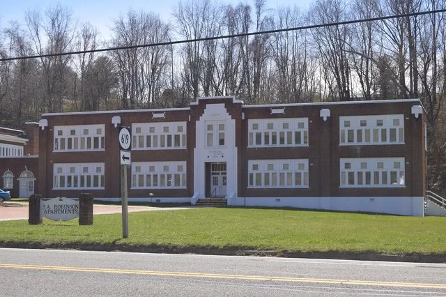 Front of the former Pembroke School, now the S.A. Robinson Apartments, located on U.S. Route 460 in eastern Pembroke , Virginia , United States . It was built in 1938.