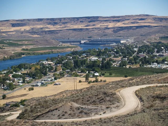 Bridgeport, Washington with Chief Joseph Dam in background