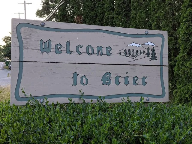"Welcome to Brier" sign in Brier, WA. July 2020.