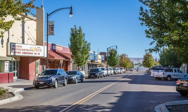 Division St., Grandview, Washington