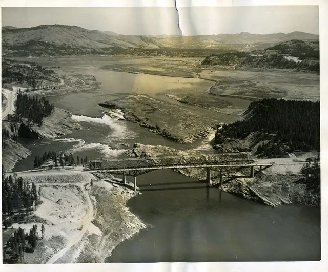 [WASHINGTON-D-0005] Lake Roosevelt - Kettle Falls