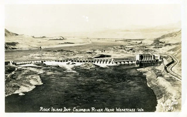 [WASHINGTON-A-0267] Rock Island Dam