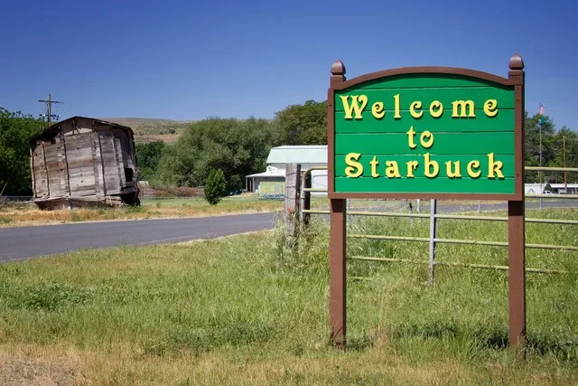 Welcome sign in Starbuck, Washington. Taken by Steven Pavlov.