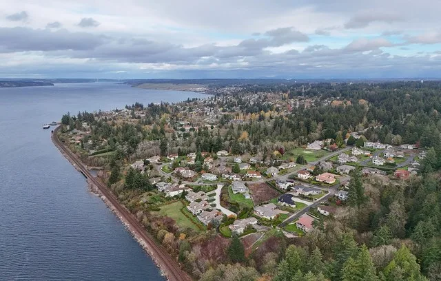 Aerial view of Steilacoom, Washington, a town home to 6,610 people