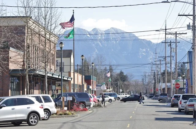 Looking east down Main Street in downtown Sultan, Washington , United States, from 3rd Street.