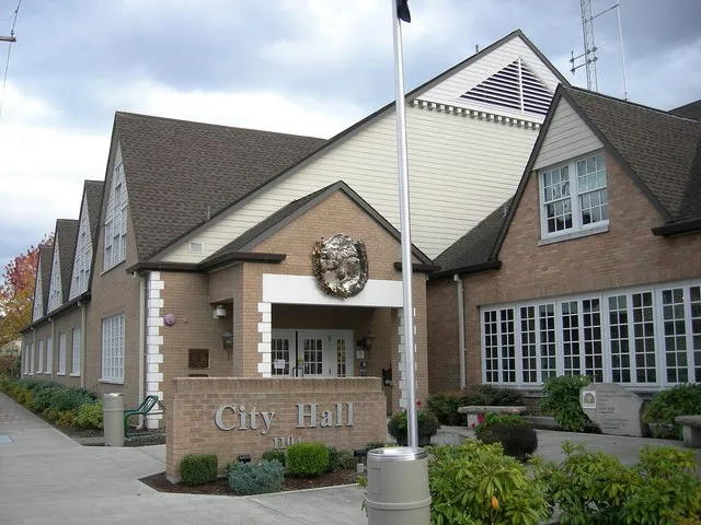 City Hall, Sumner, Washington, USA.