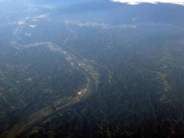 The Kanawha River is a tributary of the Ohio River, approximately 97 mi (156 km) long, in the U.S. state of West Virginia. The largest inland waterway in West Virginia, it has for...